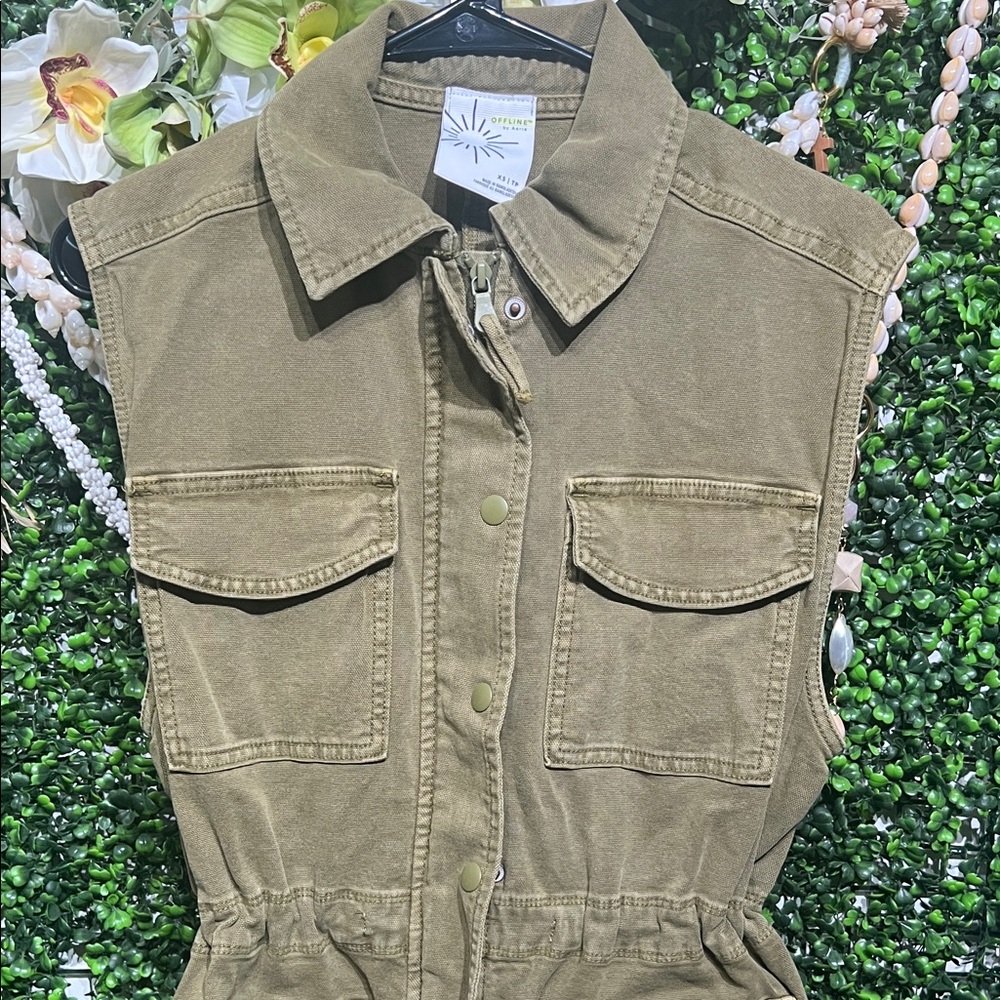 Aerie OFFLINE Sleeveless Utility Military Cargo Snaps Jacket Vest Olive size XS - Picture 3 of 10